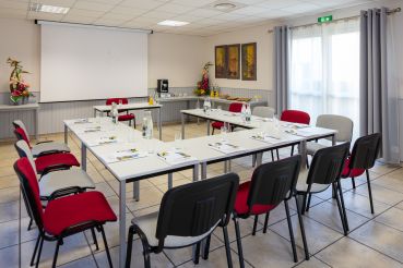 Hotel Le Pavillon in Beziers l Meeting Room